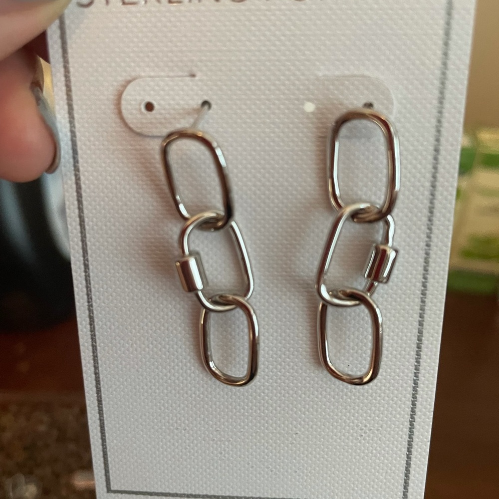 Clip earing